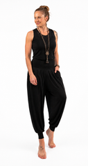 Black flow pants