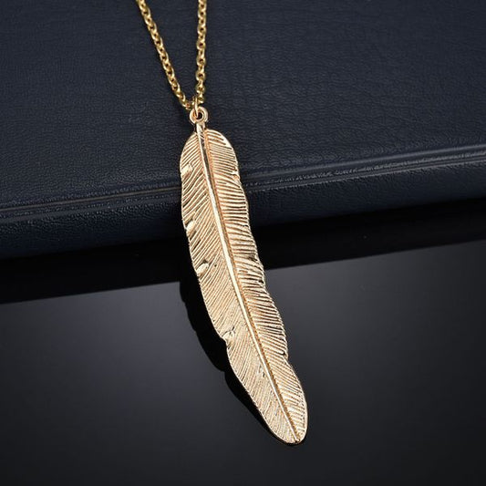 Feather Necklaces for Women: Symbolism, Trendy Designs